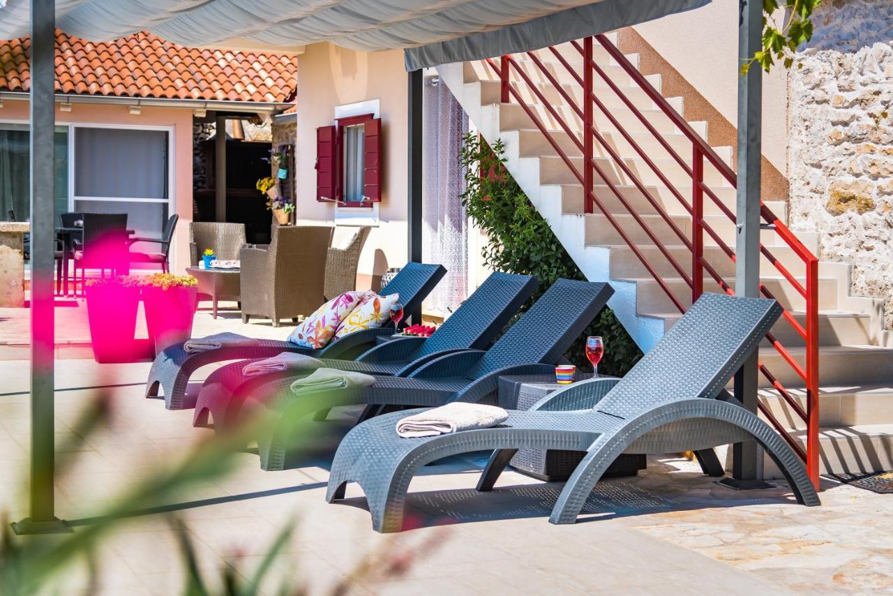 Holiday Home Rosko Skradin Eksteriør bilde